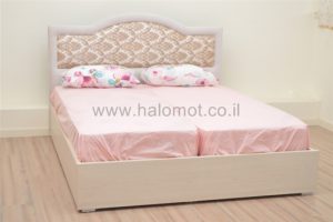 מיטה יהודית עם ארגז מצעים דגם מירית