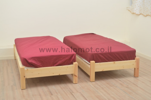 מיטה יהודית מעץ מלא דגם מאור
