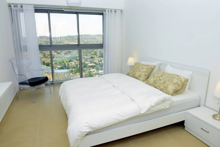 עיצוב חדר שינה גדול