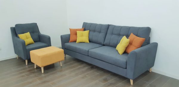 ספה תלת מושבית לסלון דגם תילתן רגל עץ