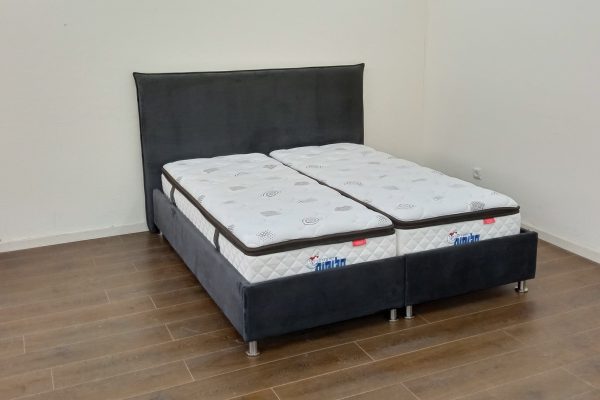 מיטה יהודית מרופדת דגם ווגאס עם ארגז מצעים