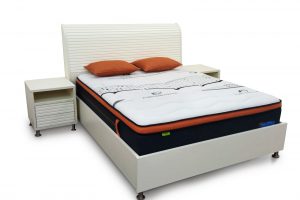 מיטה זוגית + ארגז + זוג שידות  דגם שילת