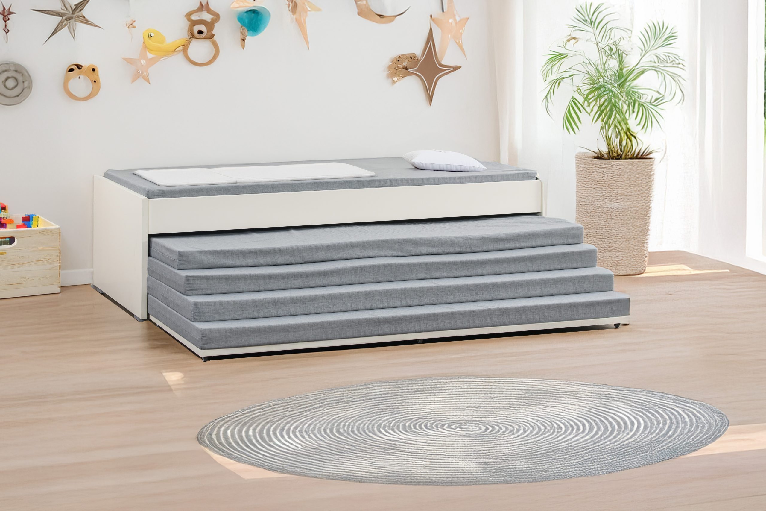 מיטת נוער דגם "רקפת" עם מזרנים לאירוח