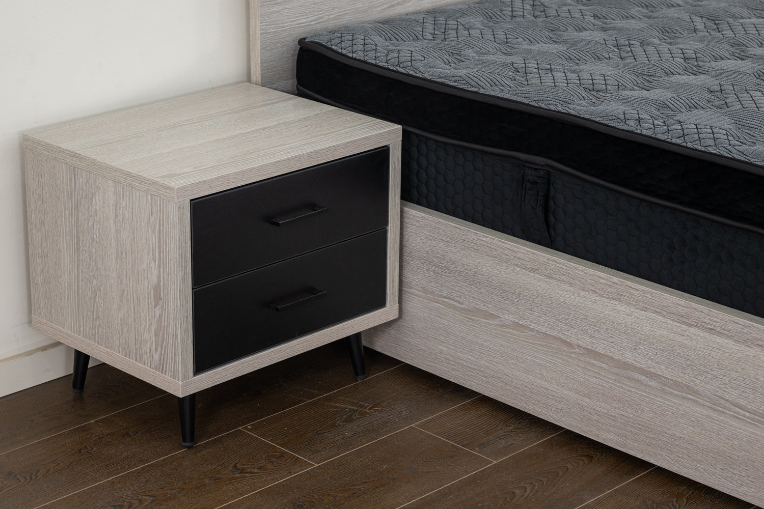 מיטה זוגית עם ארגז מצעים דגם סמוראי